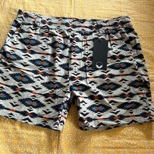 Qilo shorts